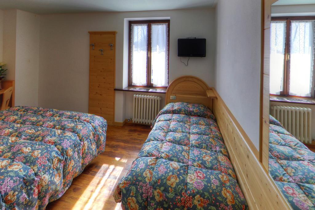 Gh Hotel Fratazza Сан-Мартино-ди-Кастроцца Номер фото