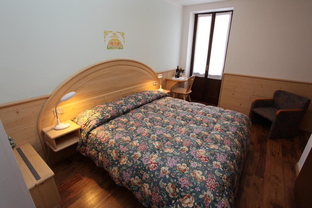 Gh Hotel Fratazza Сан-Мартино-ди-Кастроцца Номер фото